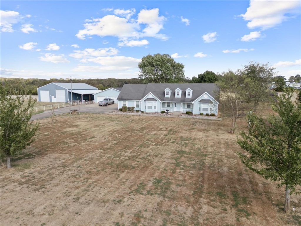 11516 Pleasant Hill Road Lincoln, AR 72744 - Photo 1 of 36 Gallery Image 1