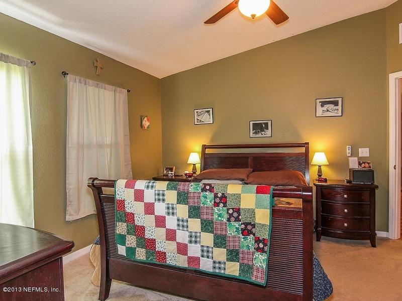 76342 Longleaf Loop Yulee, FL 32097 - Photo 13 of 27 Master Bedroom