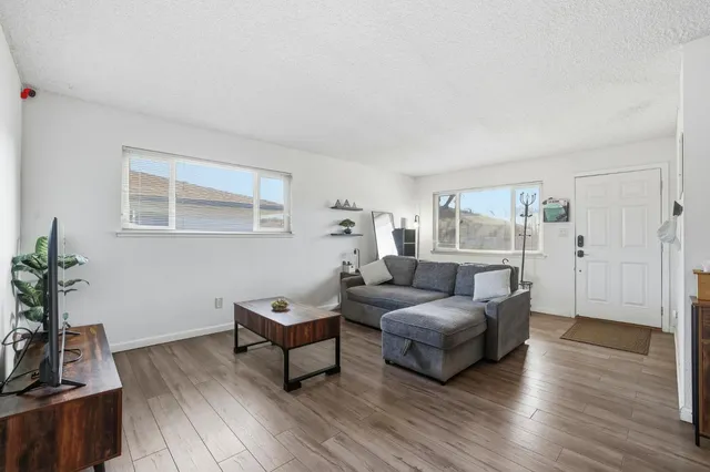 $265,000 | 9520 Emerald Park Drive, Unit 4, Elk Grove, CA 95624