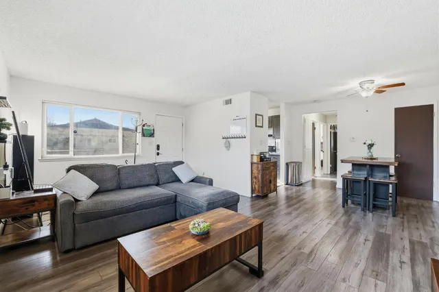 $265,000 | 9520 Emerald Park Drive, Unit 4, Elk Grove, CA 95624