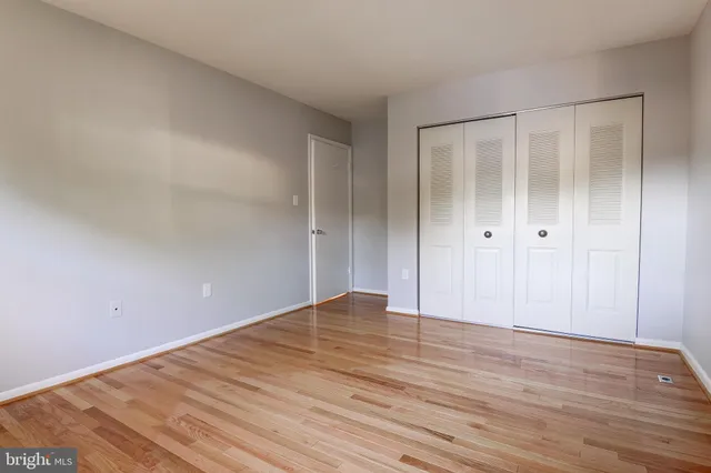 $708,000 | 3028 White Birch Court, Fairfax, VA 22031