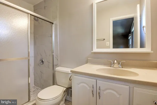 $708,000 | 3028 White Birch Court, Fairfax, VA 22031