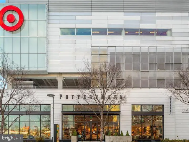 $708,000 | 3028 White Birch Court, Fairfax, VA 22031