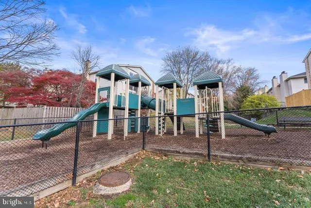 $708,000 | 3028 White Birch Court, Fairfax, VA 22031
