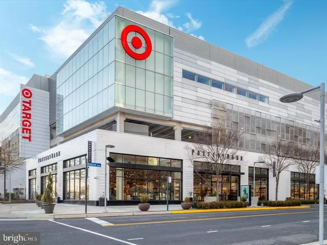 $708,000 | 3028 White Birch Court, Fairfax, VA 22031