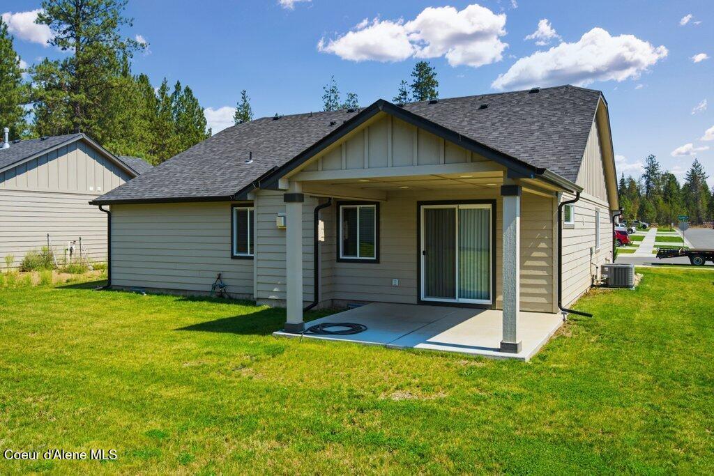 16321 North Hadley Loop Rathdrum, ID 83858 - Photo 4 of 28 010-16321HadleyLoop-Rathdrum-ID-83858-SM