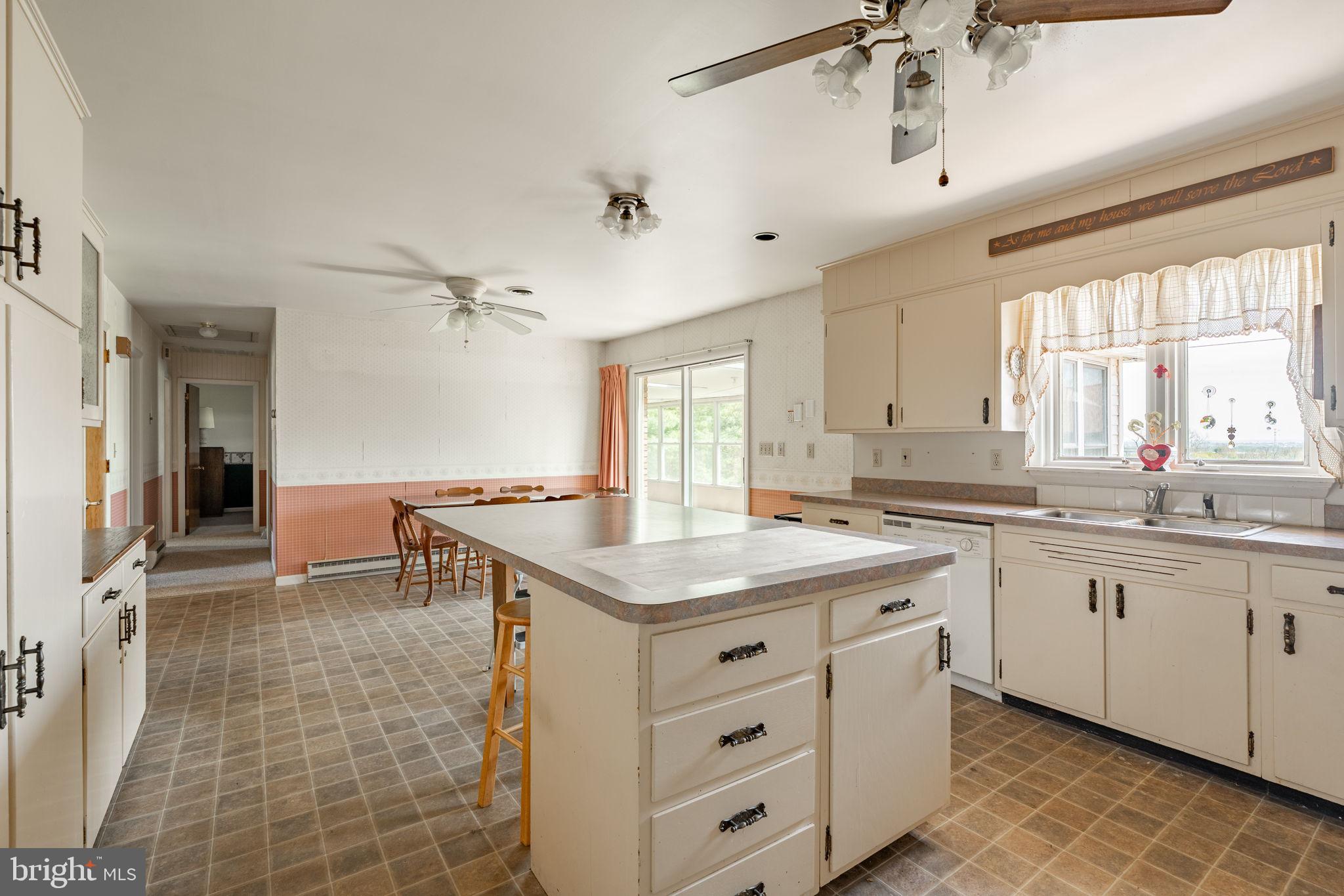 38 Skyview Lane Lititz, PA 17543 - Photo 28 of 71 Gallery Image 28