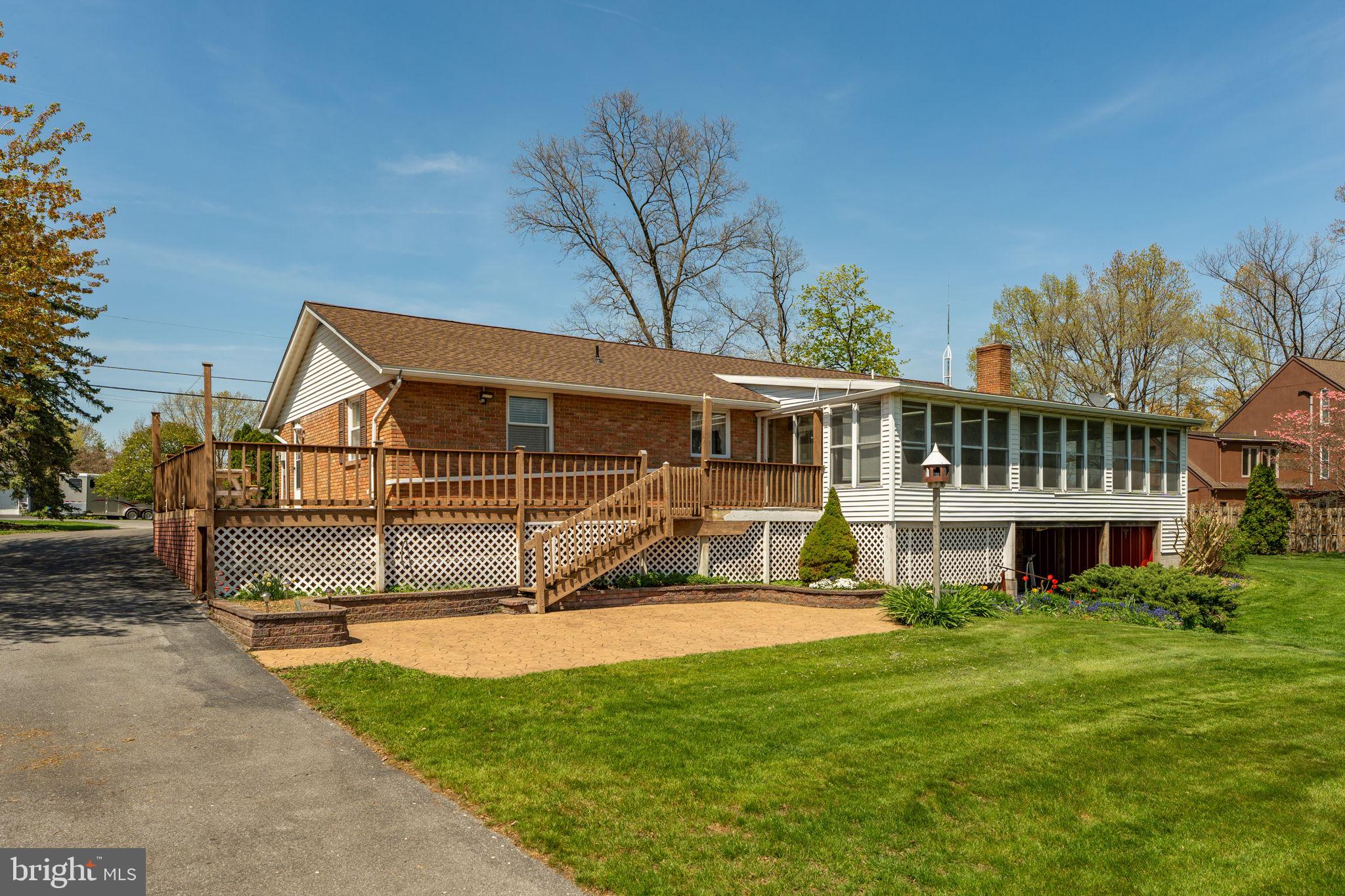 38 Skyview Lane Lititz, PA 17543 - Photo 4 of 71 Gallery Image 4
