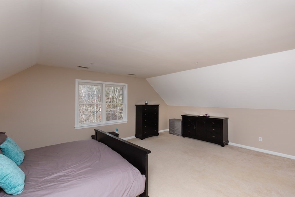 27 Pintail Road, Unit 27 Walpole, MA 02081 - Photo 20 of 37 Gallery Image 20