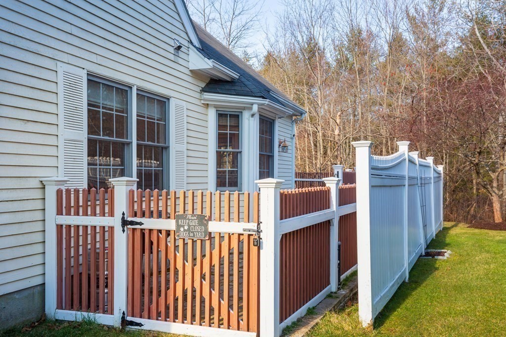 27 Pintail Road, Unit 27 Walpole, MA 02081 - Photo 30 of 37 Gallery Image 30