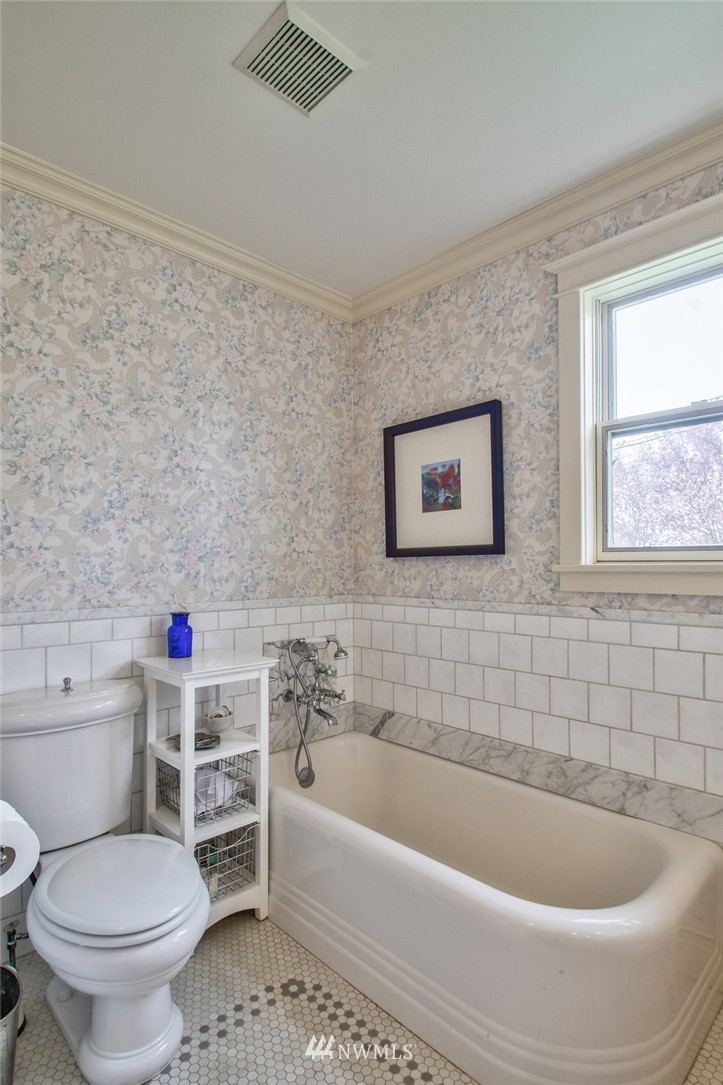 8007 Farm To Market Road Bow, WA 98232 - Photo 13 of 25 Gallery Image 13