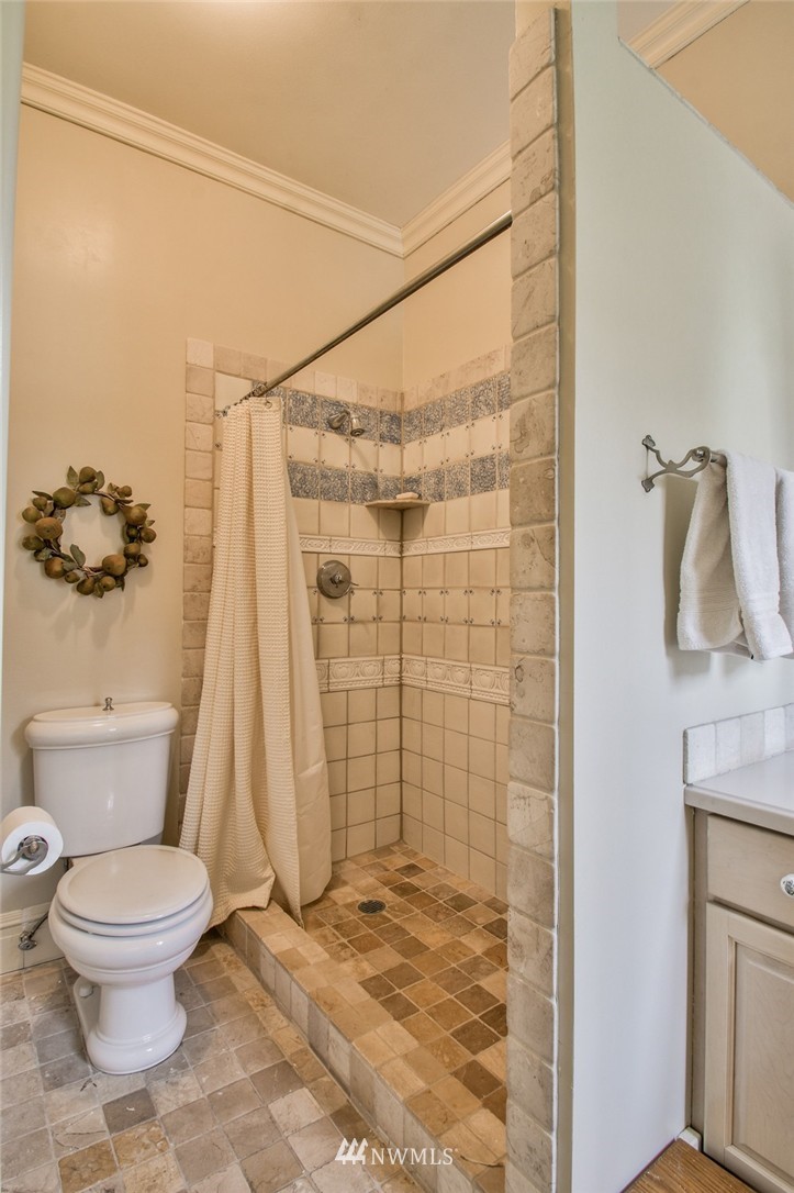 8007 Farm To Market Road Bow, WA 98232 - Photo 15 of 25 Gallery Image 15