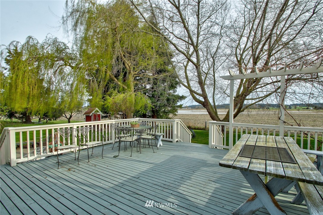 8007 Farm To Market Road Bow, WA 98232 - Photo 21 of 25 Gallery Image 21