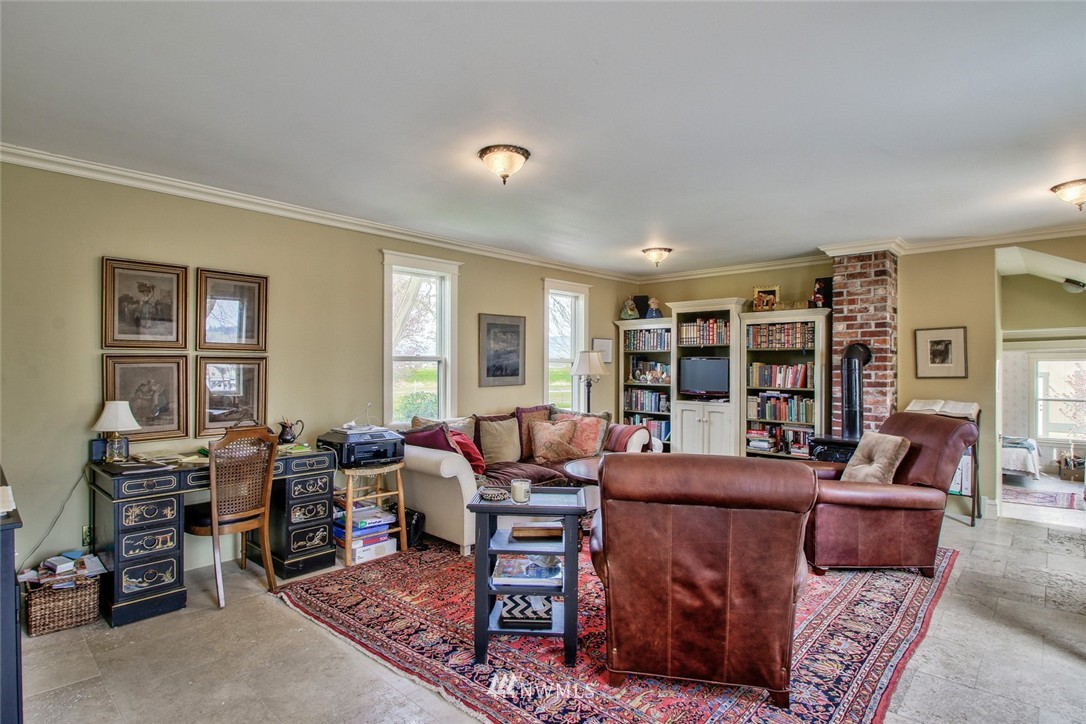 8007 Farm To Market Road Bow, WA 98232 - Photo 9 of 25 Gallery Image 9
