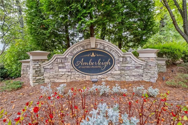 $599,000 | 132 Amberleigh Drive Southeast, White, GA 30184