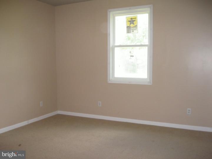 539 Four Mile Branch Road Sicklerville, NJ 08081 - Photo 9 of 25 Gallery Image 9