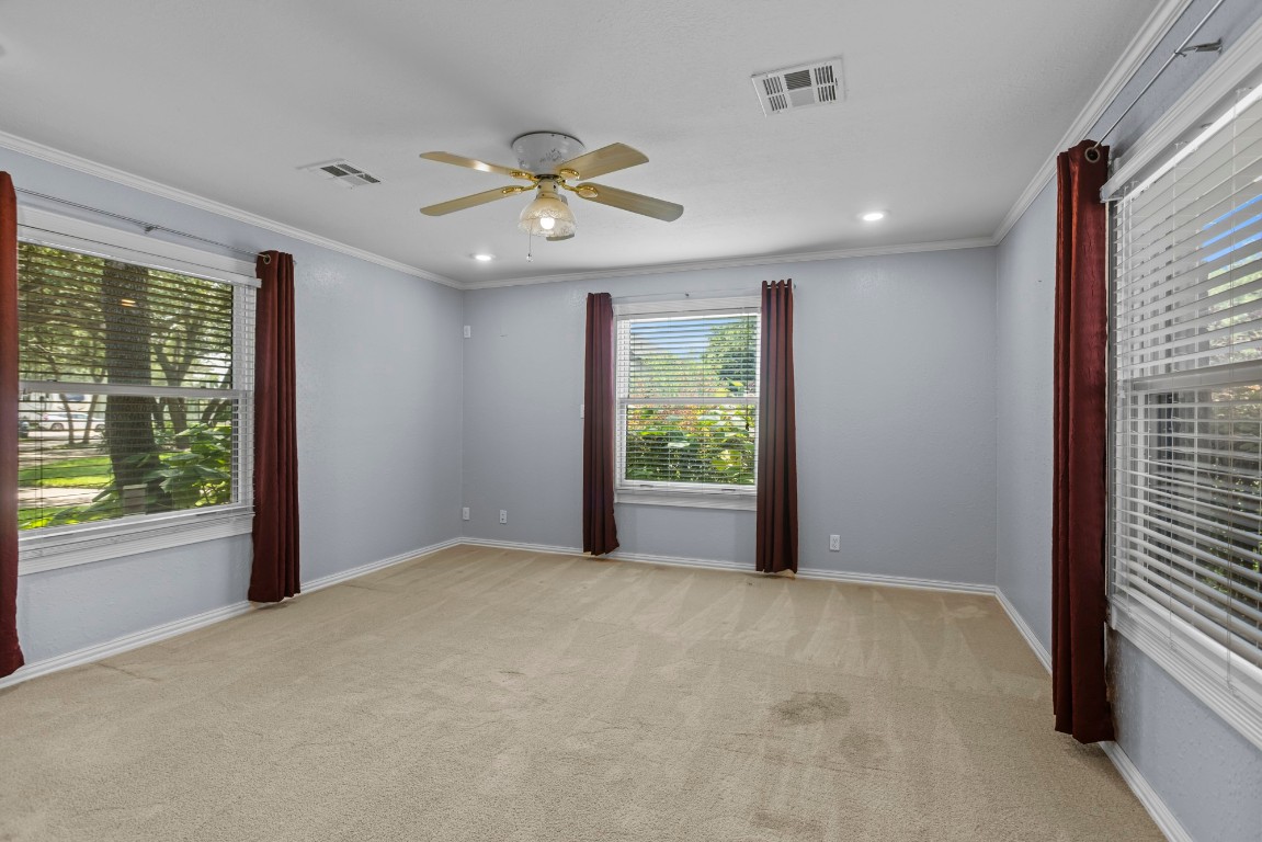 3745 Canyon Heights Road Belton, TX 76513 - Photo 20 of 29 a view of an empty room with a window