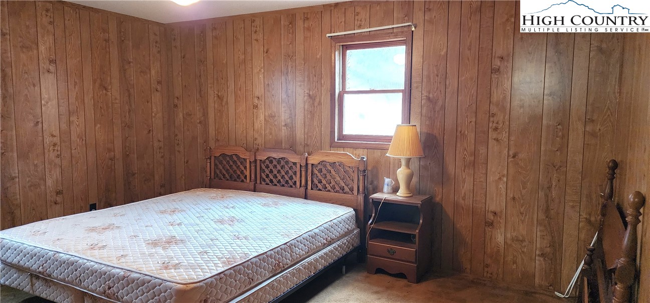582 Ore Valley Road Laurel Springs, NC 28644 - Photo 8 of 20 Gallery Image 8