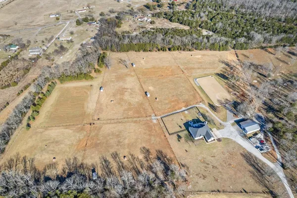 $1,600,000 | 351 Barlow Lane, Lascassas, TN 37085