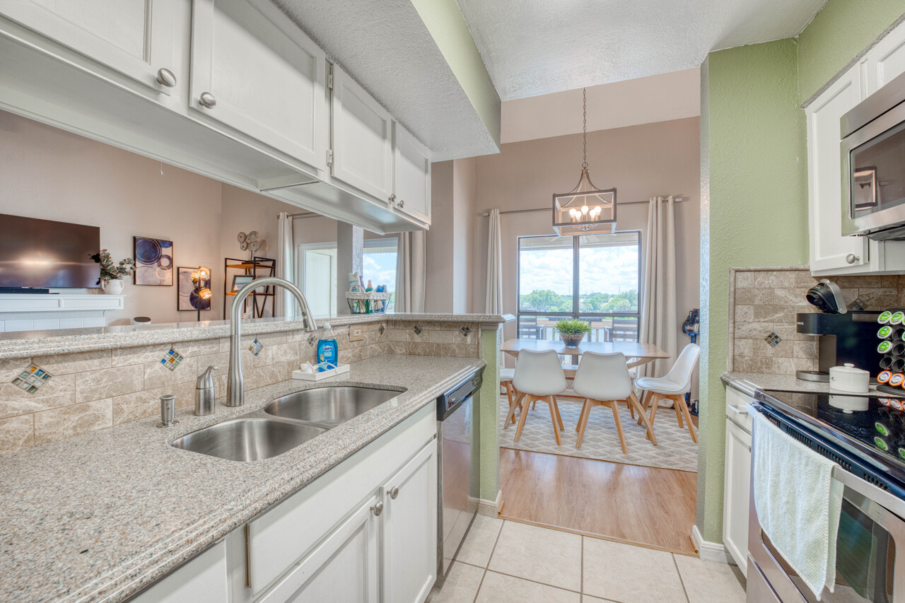 1100 The Cape Road, Unit 803 Horseshoe Bay, TX 78657 - Photo 12 of 31