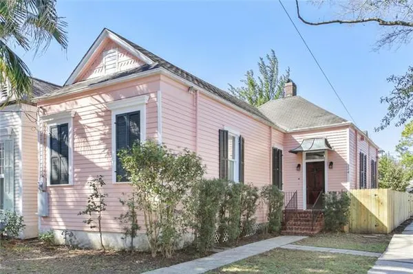 $3,200 | 224 Walnut Street, New Orleans, LA 70118