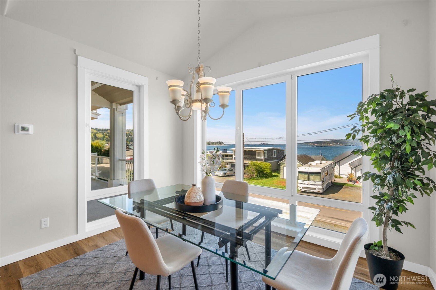 150 Utsalady Road Camano Island, WA 98282 - Photo 15 of 40