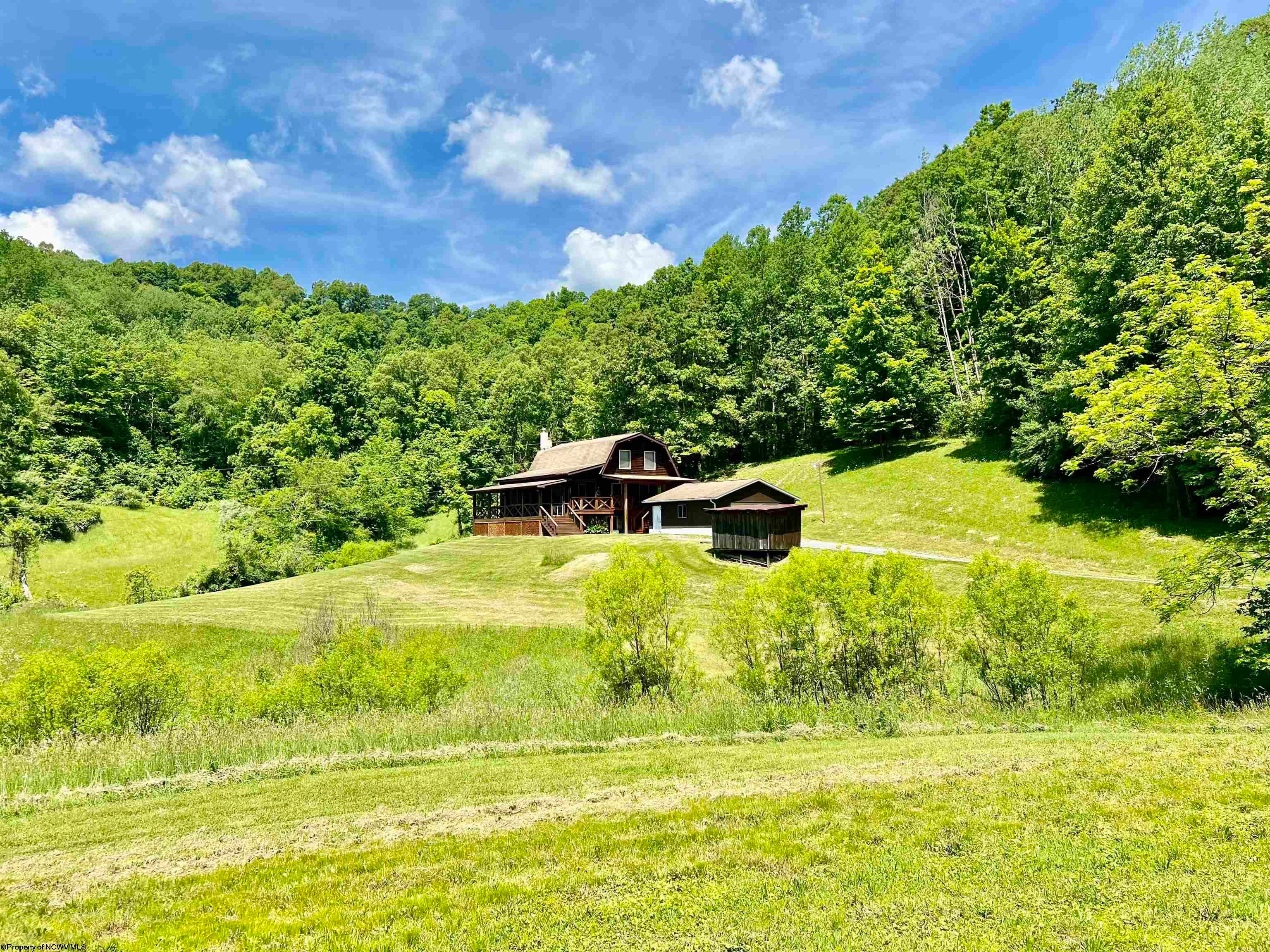 361 Stringtown Road Mannington, WV 26582 - Photo 24 of 33 Gallery Image 24