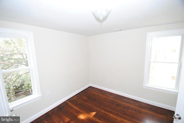 4806 Queensbury Road Riverdale, MD 20737 - Photo 13 of 18 Bedroom