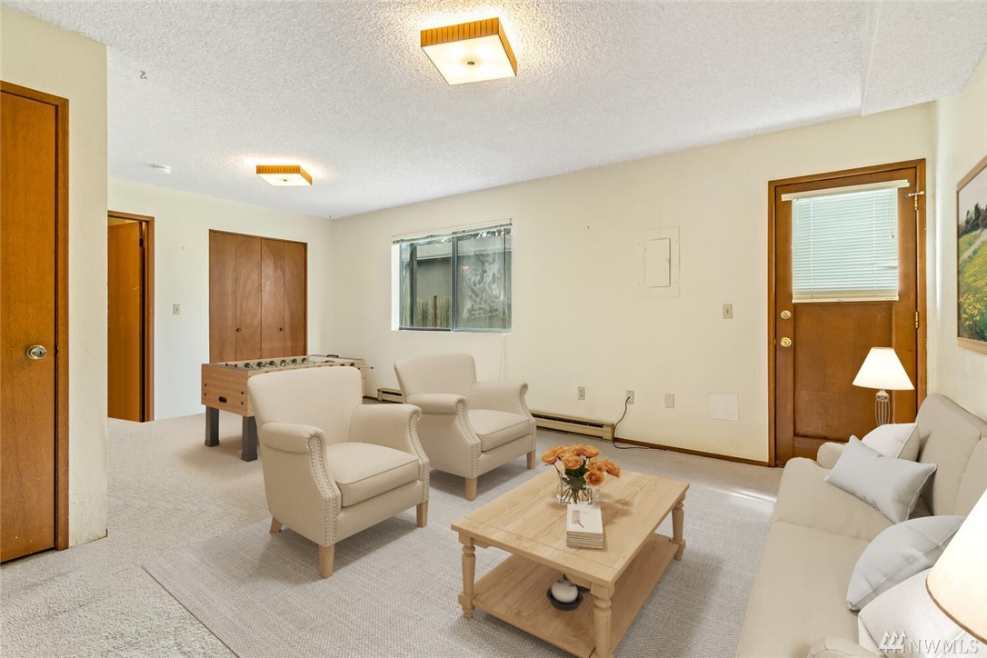 17464 Dunbar Road, Unit 2 Mount Vernon, WA 98273 - Photo 18 of 24