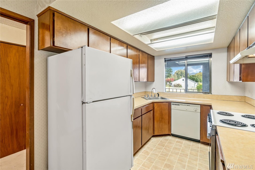 17464 Dunbar Road, Unit 2 Mount Vernon, WA 98273 - Photo 7 of 24