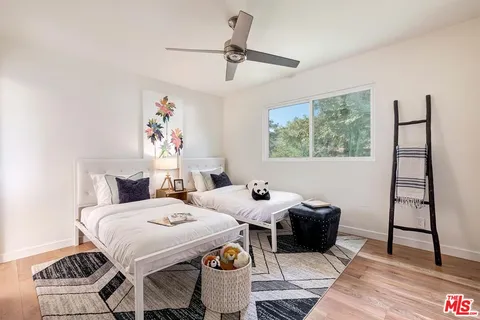 $1,200,000 | 1534 Palisades Drive, Pacific Palisades, CA 90272