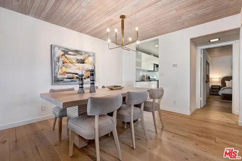 $1,200,000 | 1534 Palisades Drive, Pacific Palisades, CA 90272