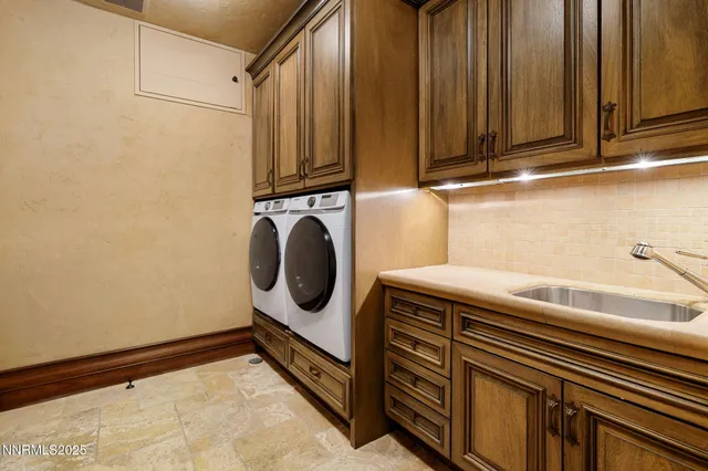 $13,950,000 | 2490 Manzanita Lane, Reno, NV 89509