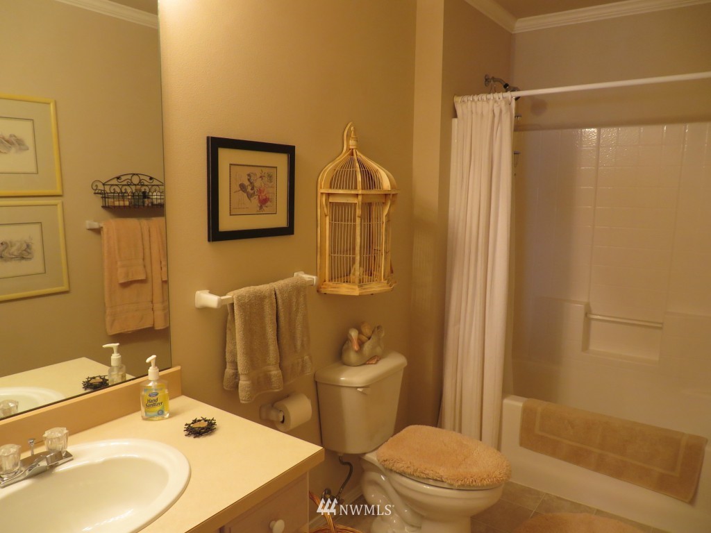 307 Ferndale Avenue Southeast Renton, WA 98056 - Photo 16 of 21 Gallery Image 16