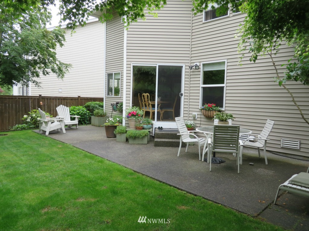 307 Ferndale Avenue Southeast Renton, WA 98056 - Photo 19 of 21 Gallery Image 19