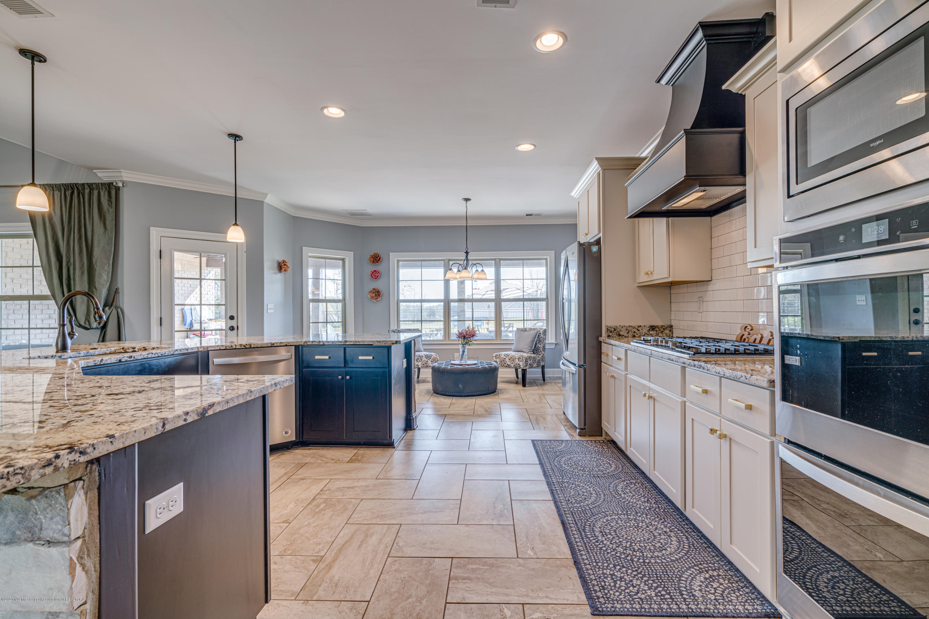 7845 Holly Springs Road Hernando, MS 38632 - Photo 12 of 33 7845-holly-springs-rd-203558-12-snapsold