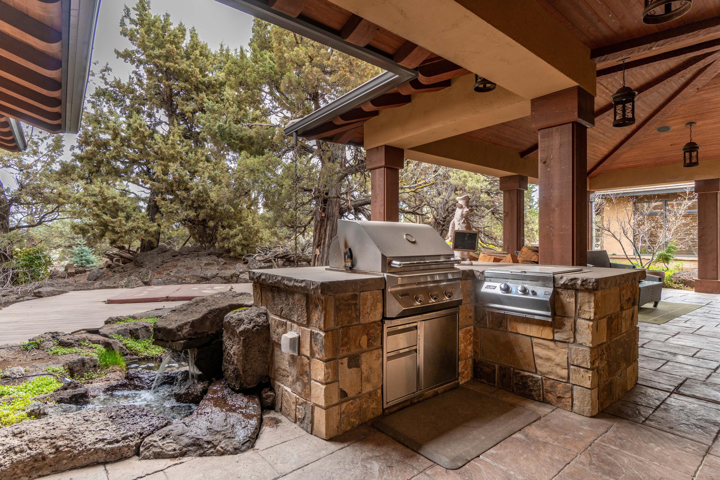 65904 Fazio Ln Bend Bend, OR 97701 - Photo 47 of 63 Fantastic outdoor kitchen.