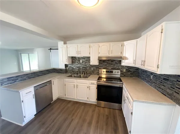 $372,000 | 6955 80th Avenue, Pinellas Park, FL 33781