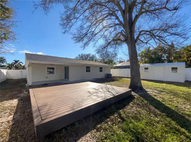 $387,000 | 6955 80th Avenue, Pinellas Park, FL 33781