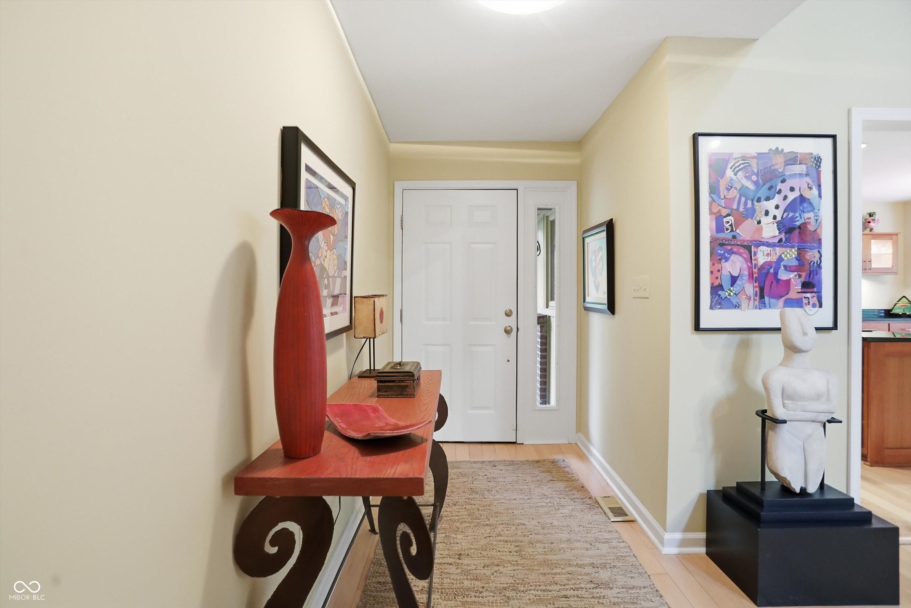 9334 West Point Place Indianapolis, IN 46268 - Photo 3 of 32