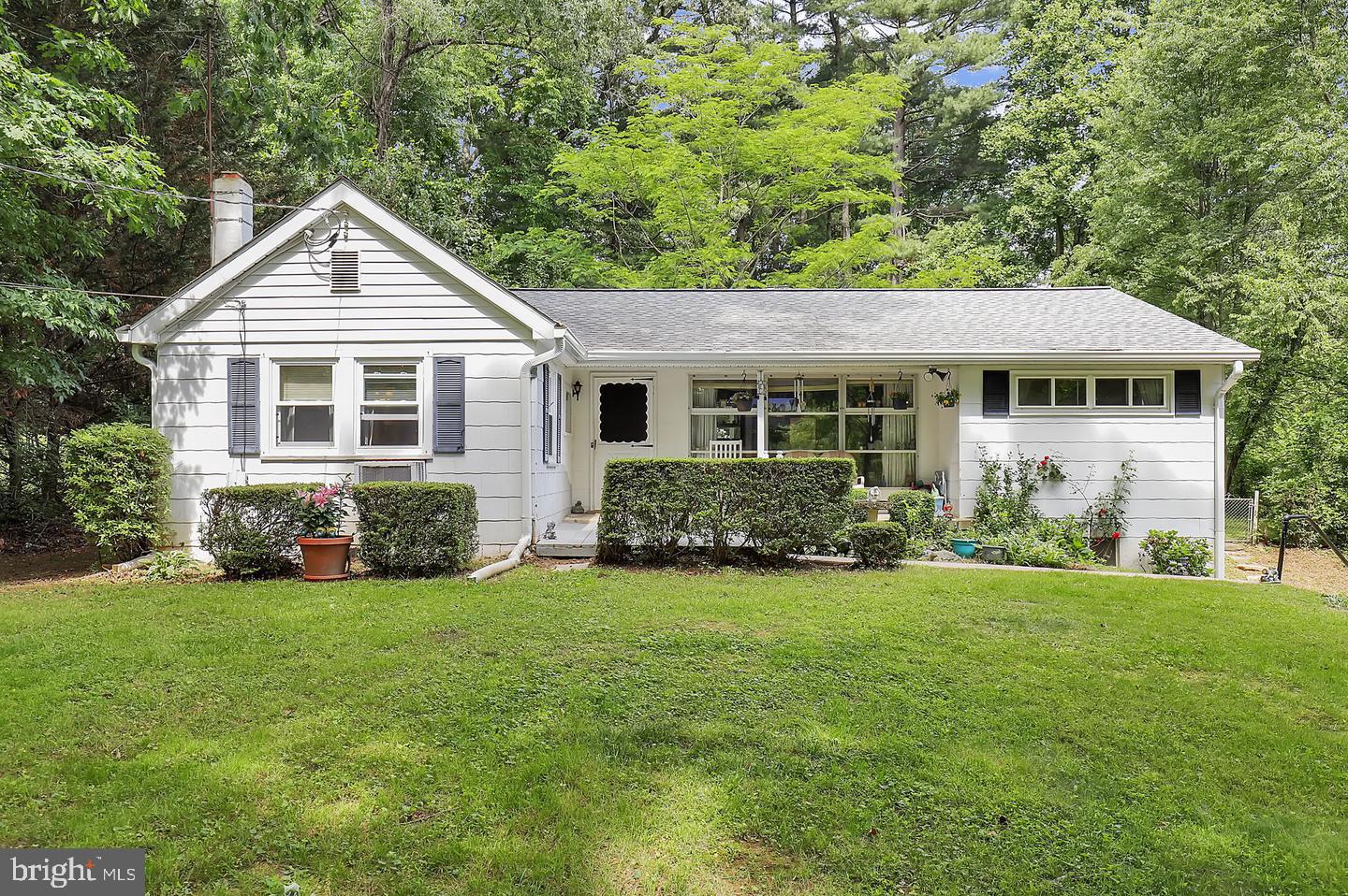 11900 Marmary Road Gaithersburg, MD 20878 - Photo 1 of 28 Gallery Image 1