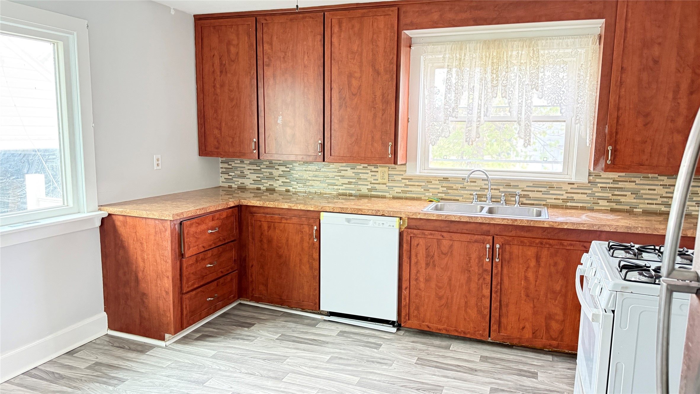 100 Kimble Road Vestal, NY 13850 - Photo 5 of 16