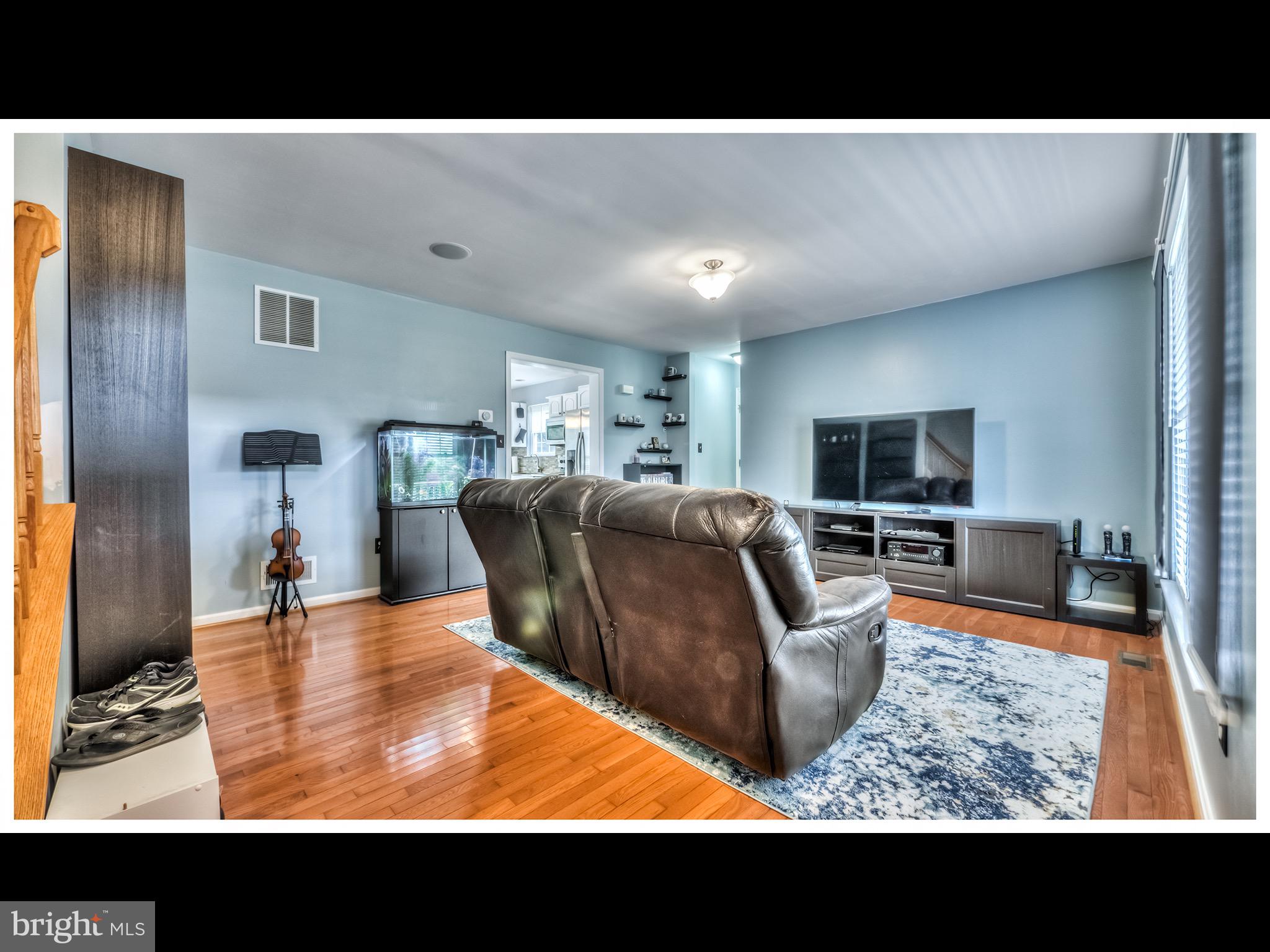 1013 Gullo Road New Windsor, MD 21776 - Photo 6 of 55 Gallery Image 6