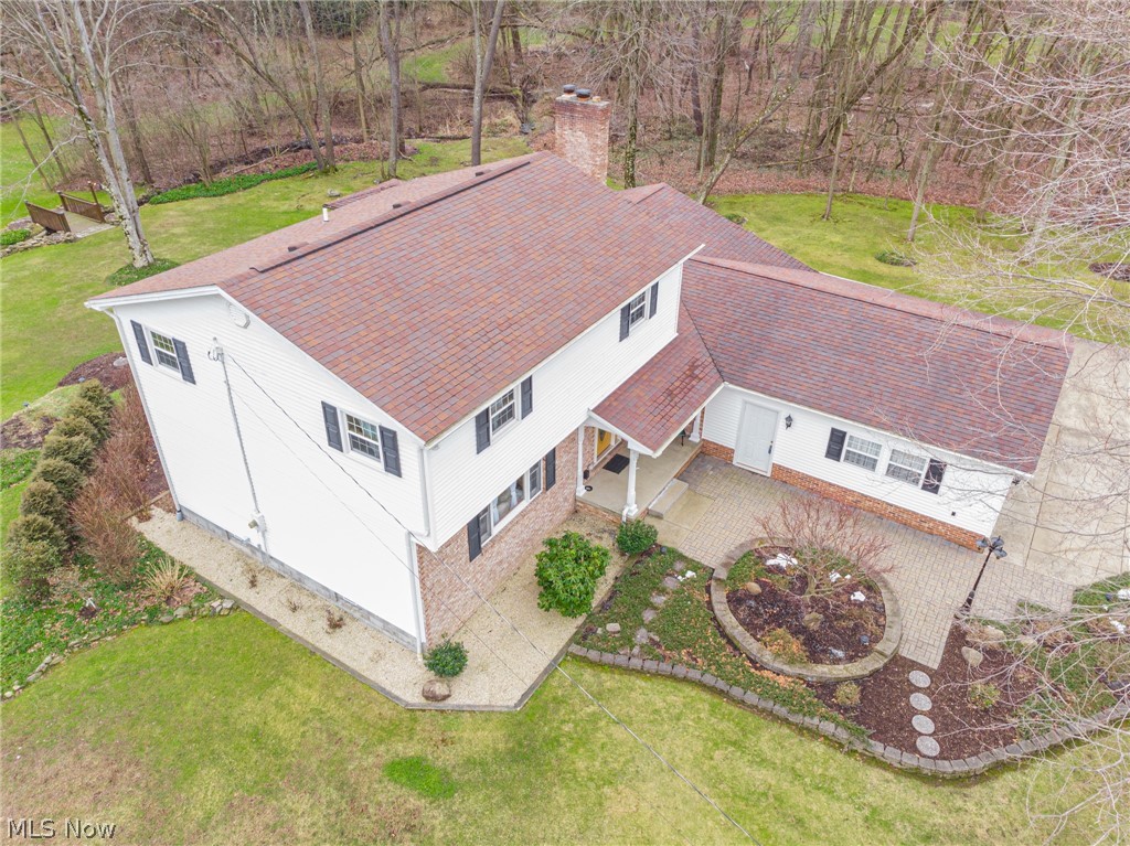3215 Pothour Wheeler Road Hubbard, OH 44425 - Photo 2 of 35 Gallery Image 2