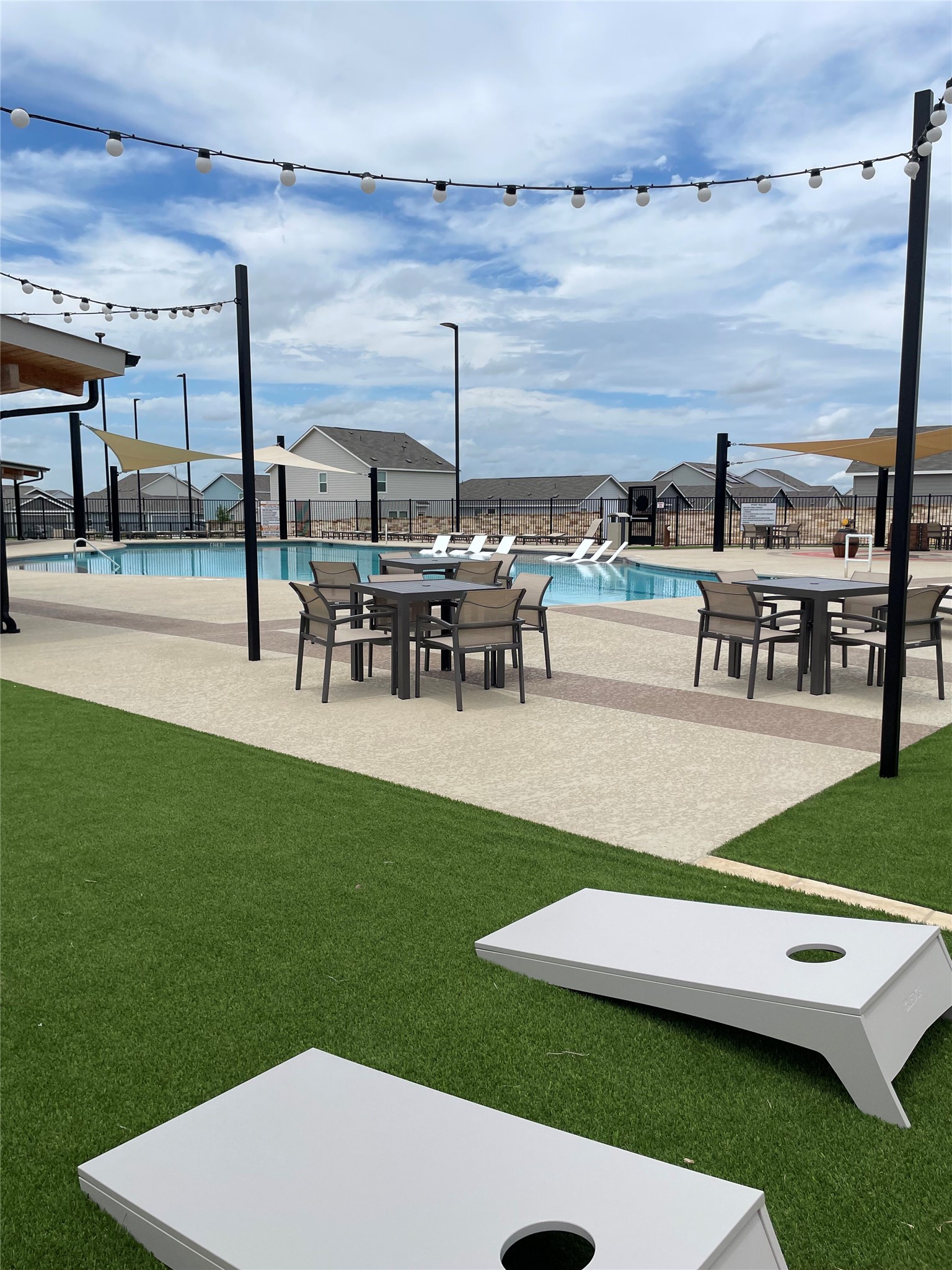 a view of a park with furniture