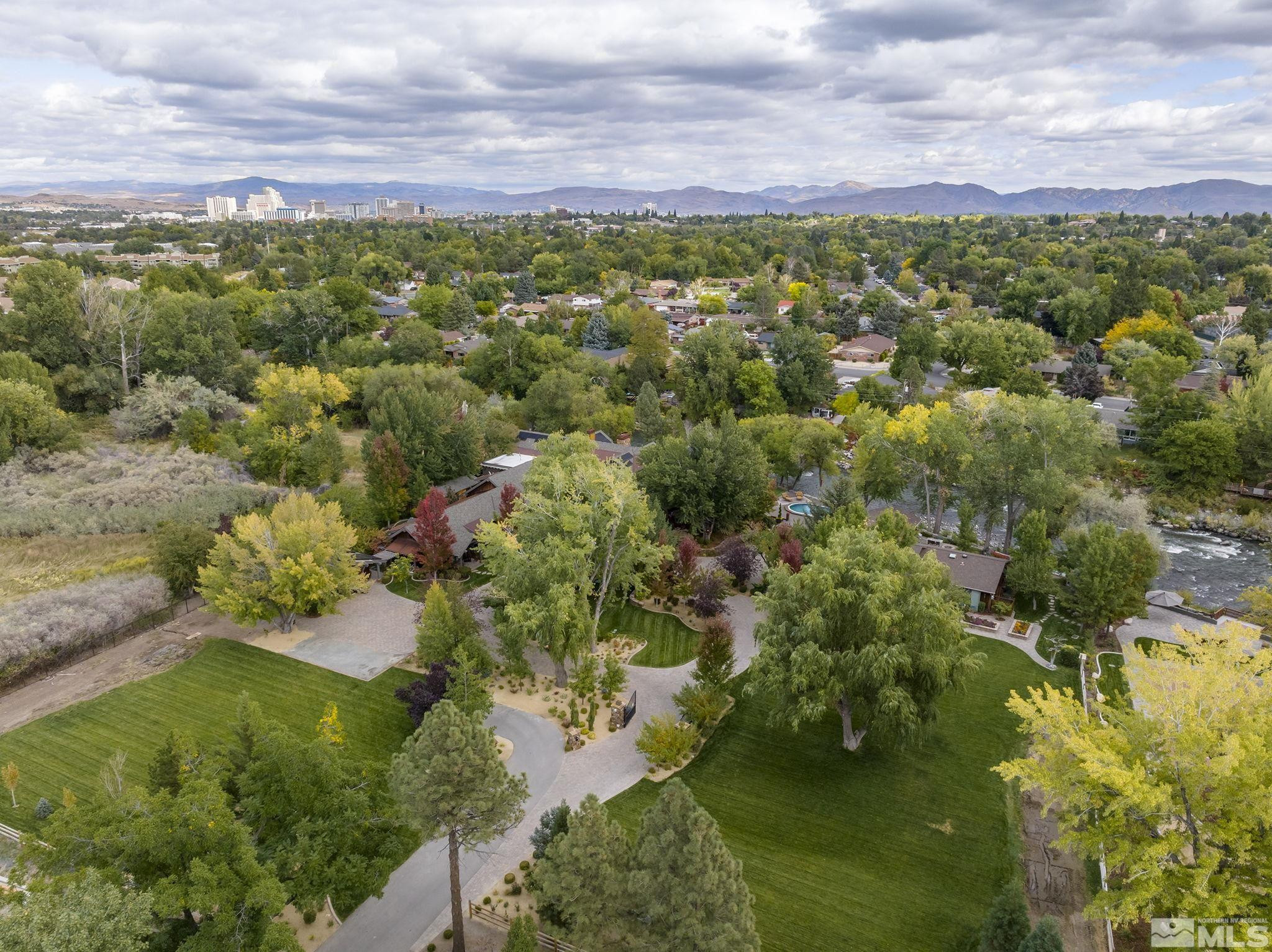 4000 Goodsell Lane Reno, NV 89503 - Photo 27 of 28 Photo 32
