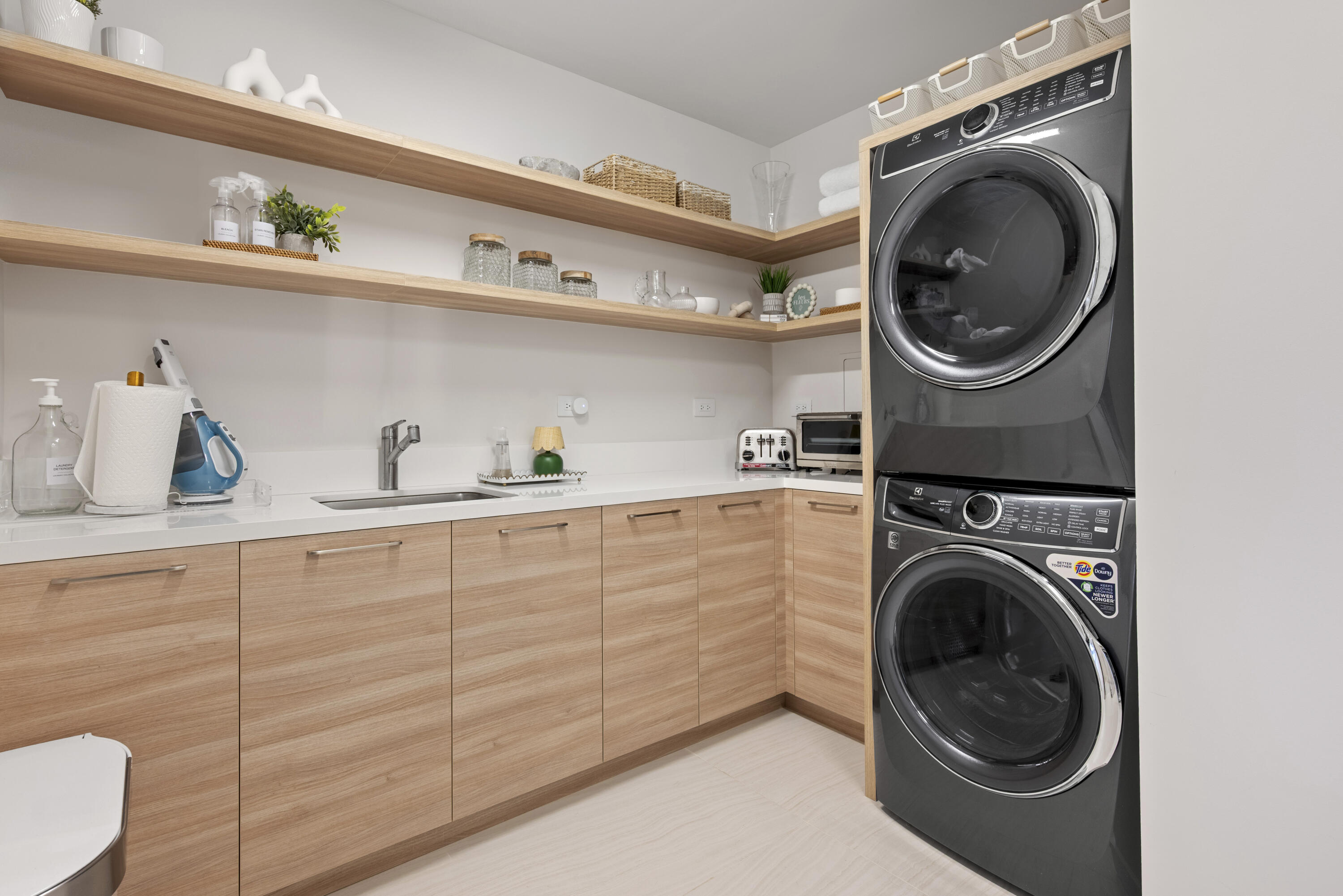 220 Southeast Mizner Boulevard, Unit 603 Boca Raton, FL 33432 - Photo 12 of 74 DSC_5150