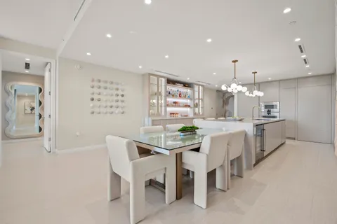 $3,999,000 | 220 Southeast Mizner Boulevard, Unit 603, Boca Raton, FL 33432