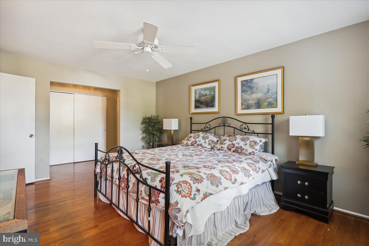 17020 Briardale Road Rockville, MD 20855 - Photo 28 of 70 Primary w/ceiling fan