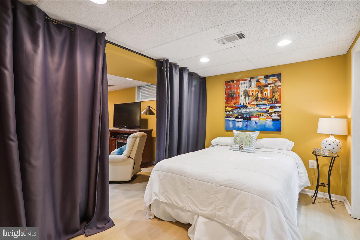 17020 Briardale Road Rockville, MD 20855 - Photo 43 of 70 LL Multi-purpose Rm (Bedroom or Game Area)